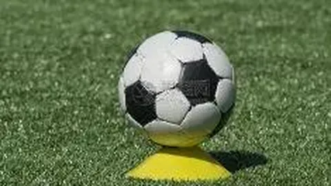 曼城错失他成最差决定！如今独揽21球，双线争霸，证明1亿欧元身价！